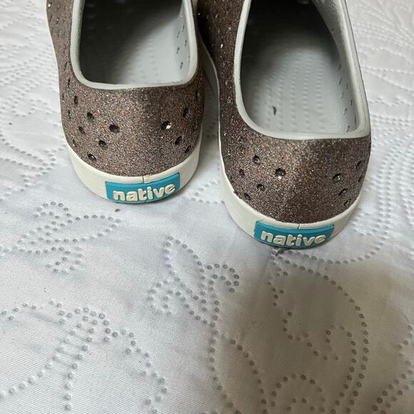 Native Jefferson Bling Glitter Sneakers Size 11 - Picture 3 of 9